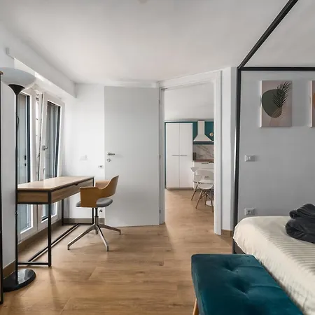 아파트 Tiburtina Station Rooftop Angel Joy With Private Terrace - Superattico Con Terrazzo Privato *